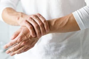 tingling fingers, Oklahoma City chiropractor for pinched nerves